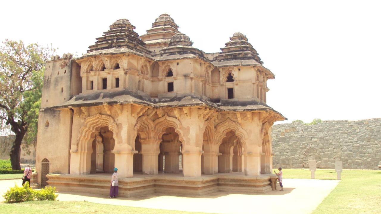 Rks Homestay Hampi Exterior photo